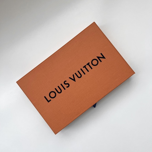 🔥LOUIS VUITTON Key Pouch Voyage - Picture 10 of 10